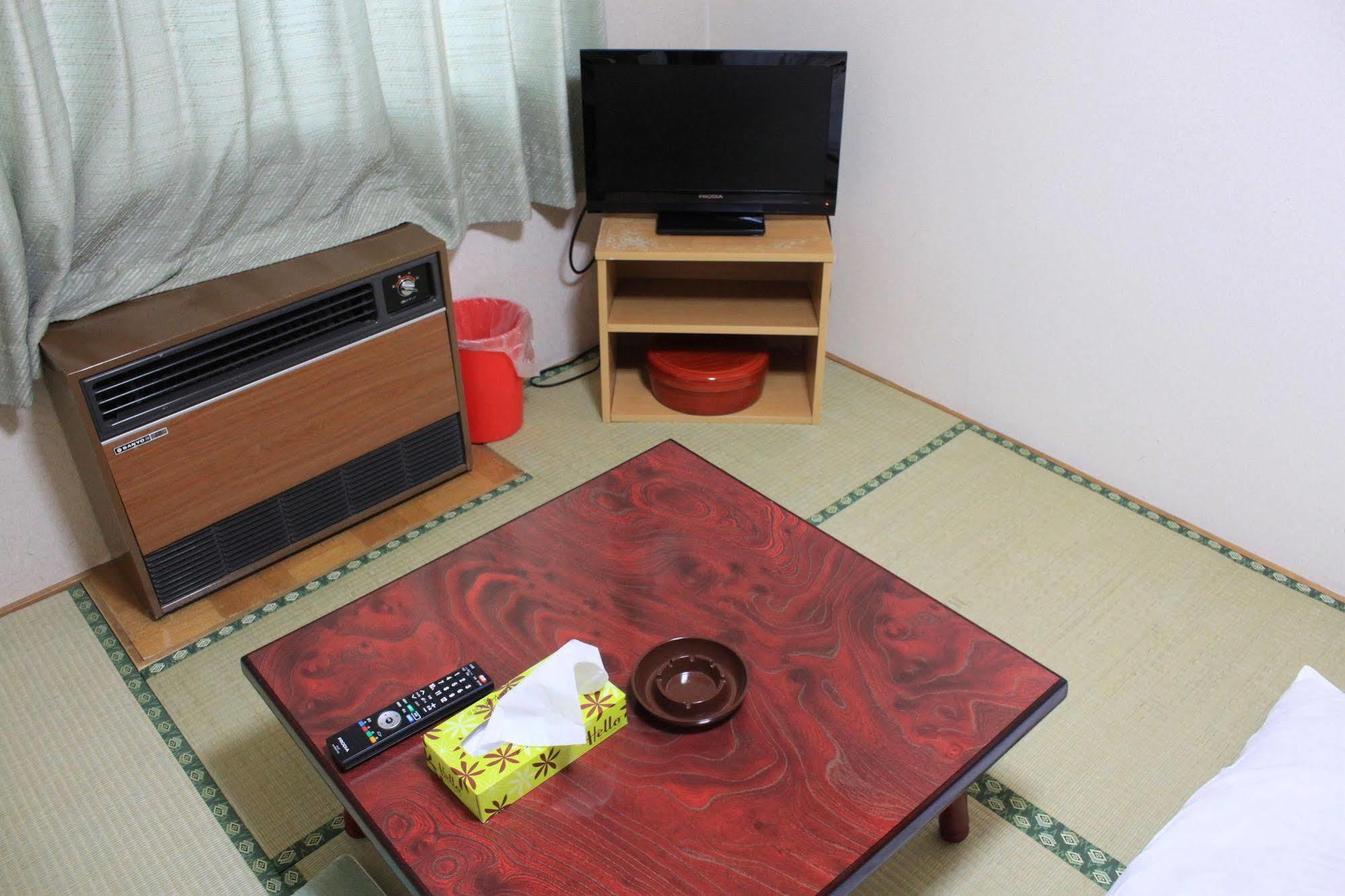 Hotel New Hakuginso à NakaNakafurano Extérieur photo