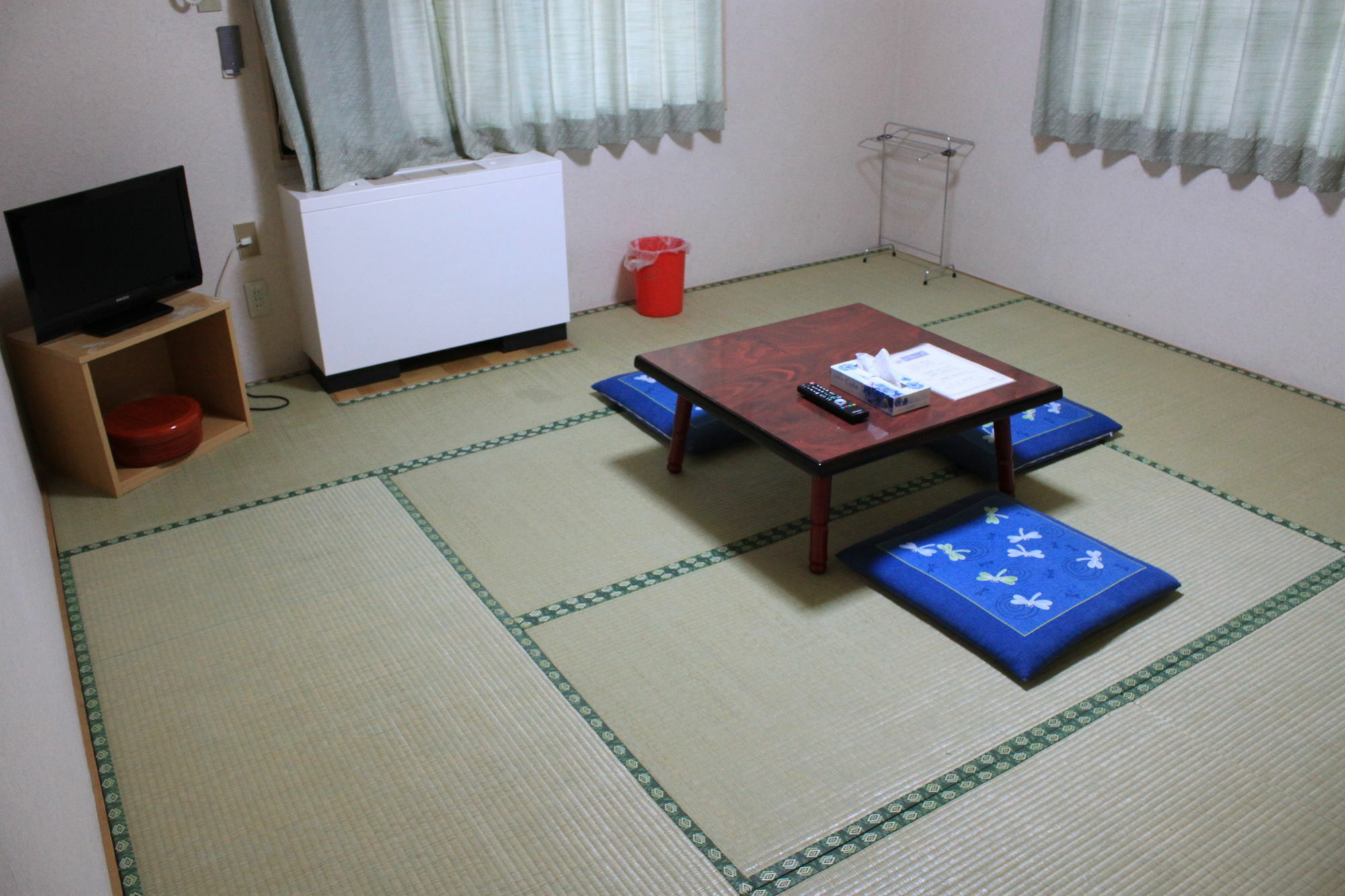 Hotel New Hakuginso à NakaNakafurano Extérieur photo