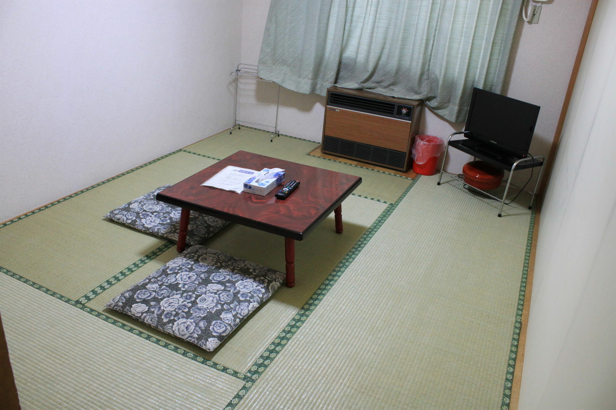 Hotel New Hakuginso à NakaNakafurano Extérieur photo